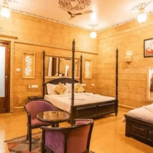 Junior Suit Rooms with Swimming Pool
